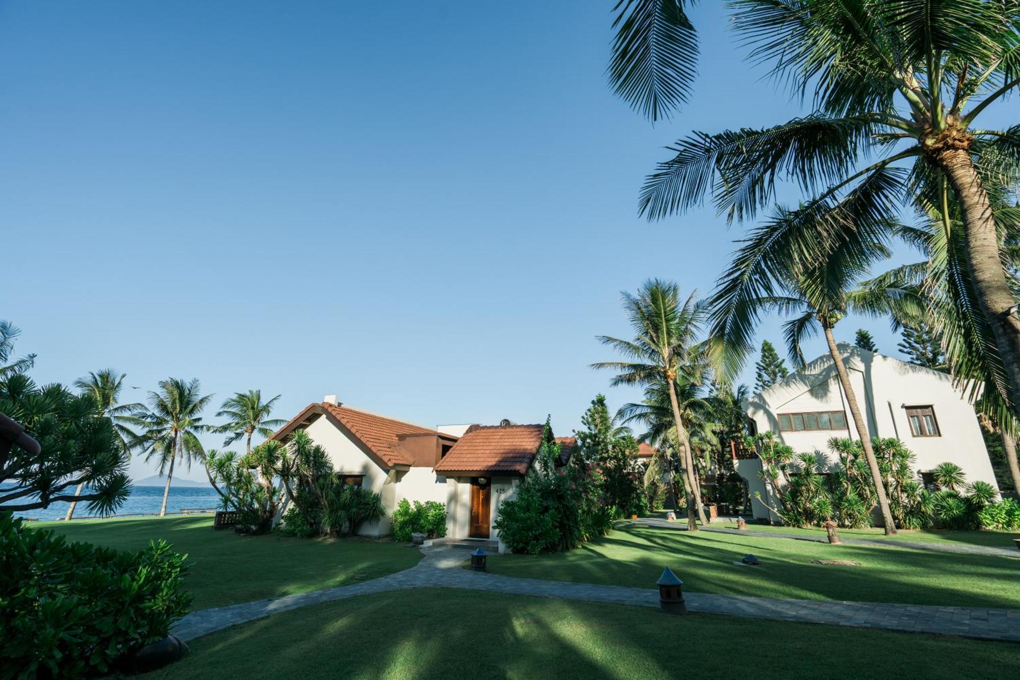 Palm Garden Beach Resort & Spa Hoi An Exteriör bild The Bayview Villas